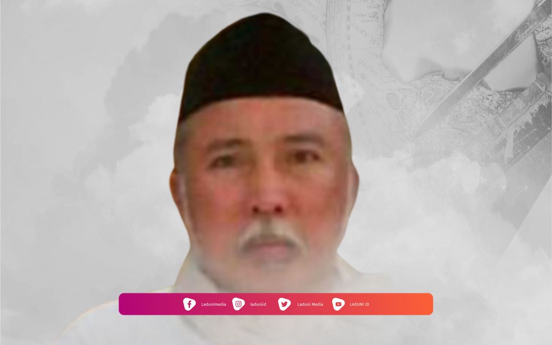 Biografi KH. Musthofa Lekok